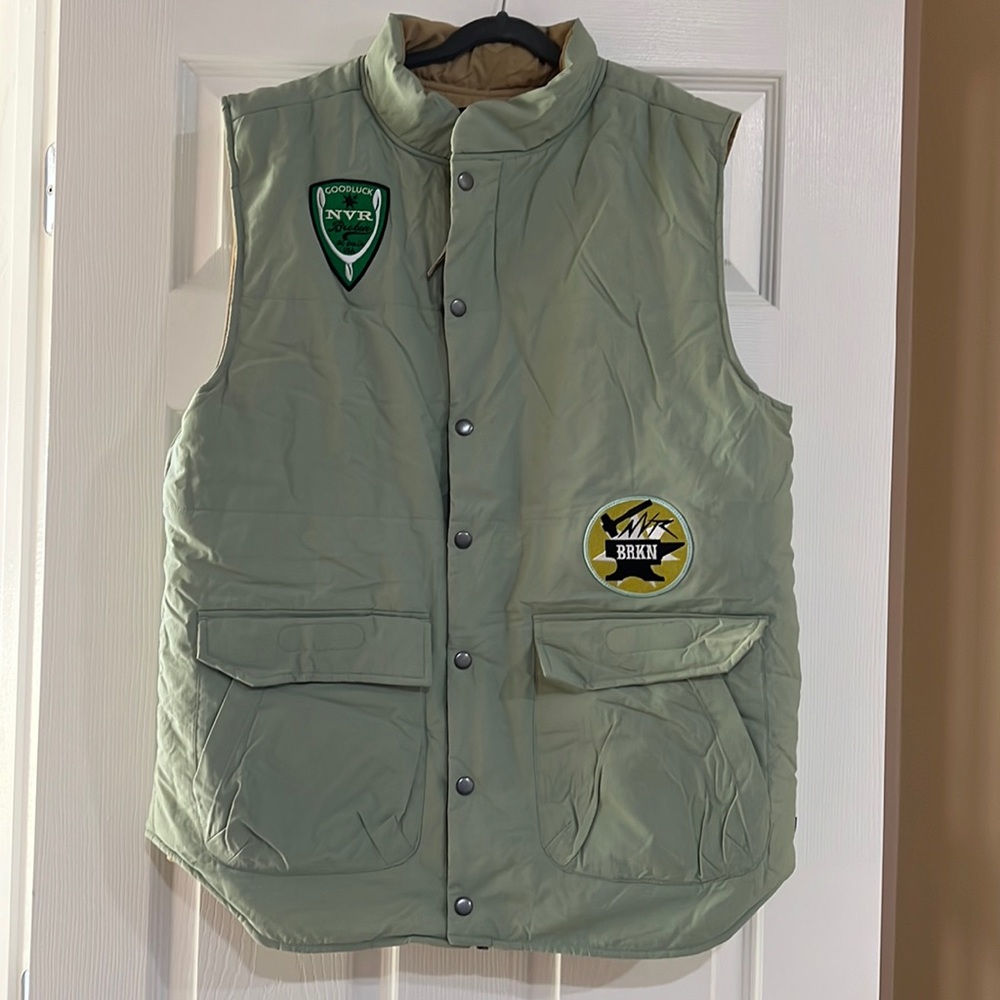 Dc vest